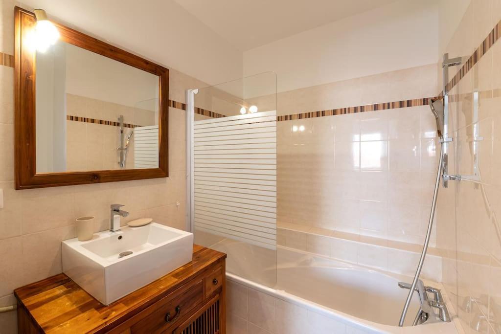Ravissante Maison 3* Avec Jacuzzi Proche Lac Biscarrosse Eksteriør billede